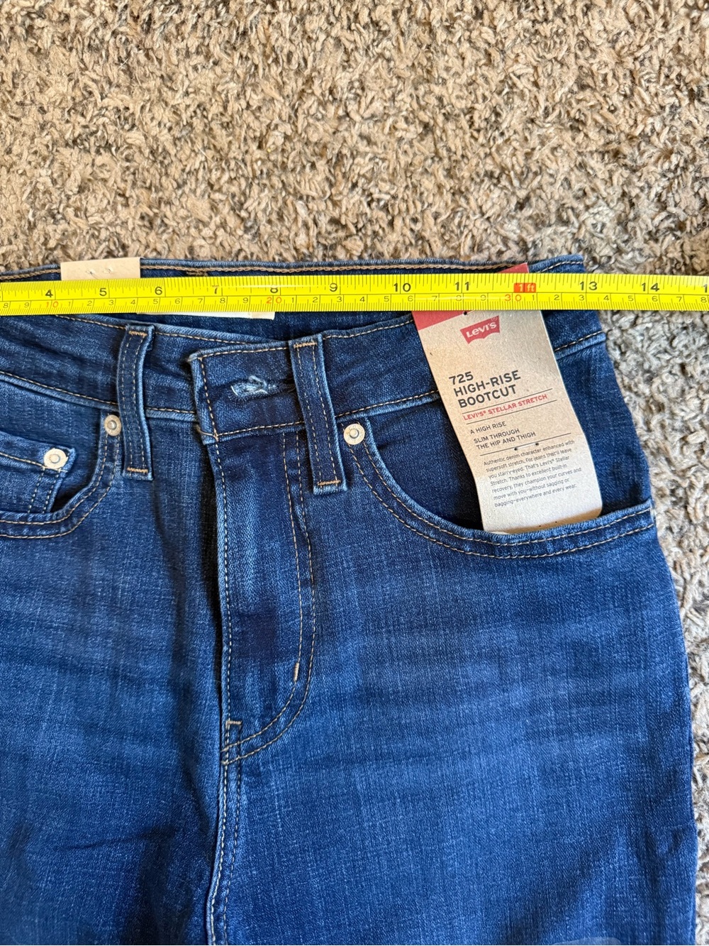 Levi's 725 High Rise Bootcut Jeans NWT - Picture 3 of 5